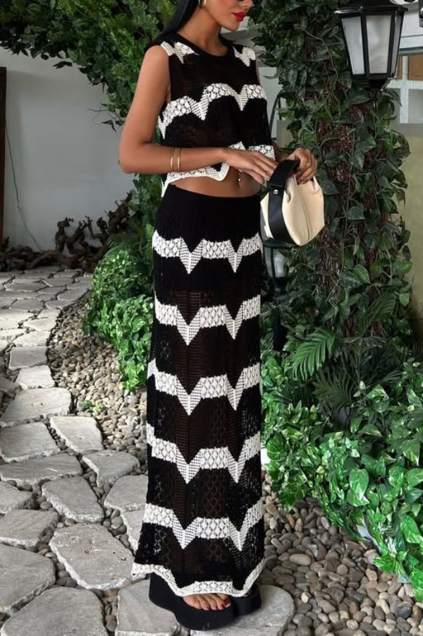Black and White Color-blocked Sleeveless Cropped Top and Stretchy Knit Maxi Skirt Set